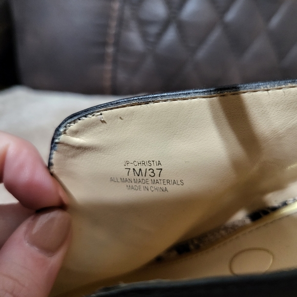 Jessica Simpson Black Booties, Size 7 - Picture 5 of 8